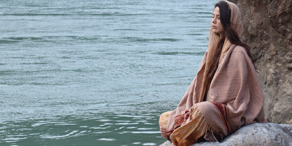 Top 5 Reasons to Choose a Yoga Teacher Training in Rishikesh